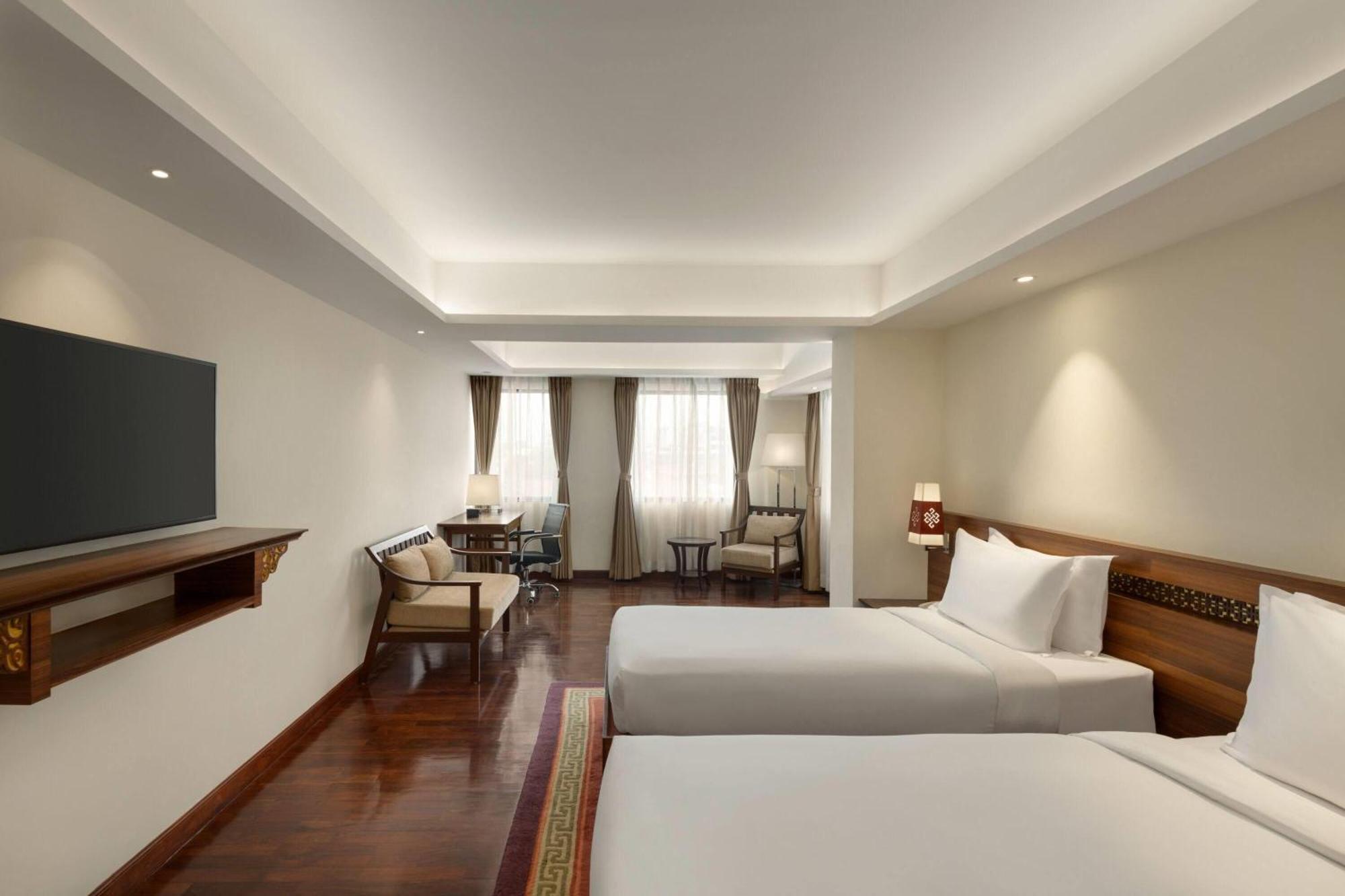 Ramada By Wyndham Kathmandu Dhumbarahi Hotel Exterior foto